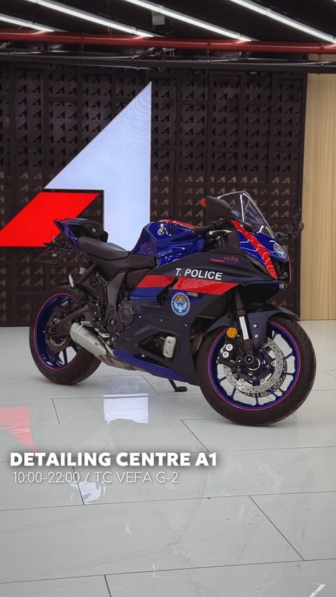 Оклейка полицейских автомобилей